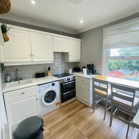 Elegant 2 Bedroom Flat In Dartford - Kent Exterior photo