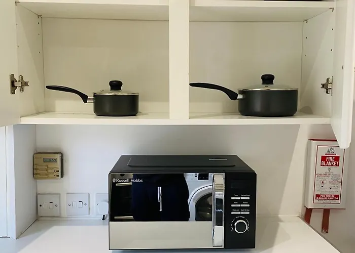 Elegant 2 Bedroom Flat In Dartford - Kent